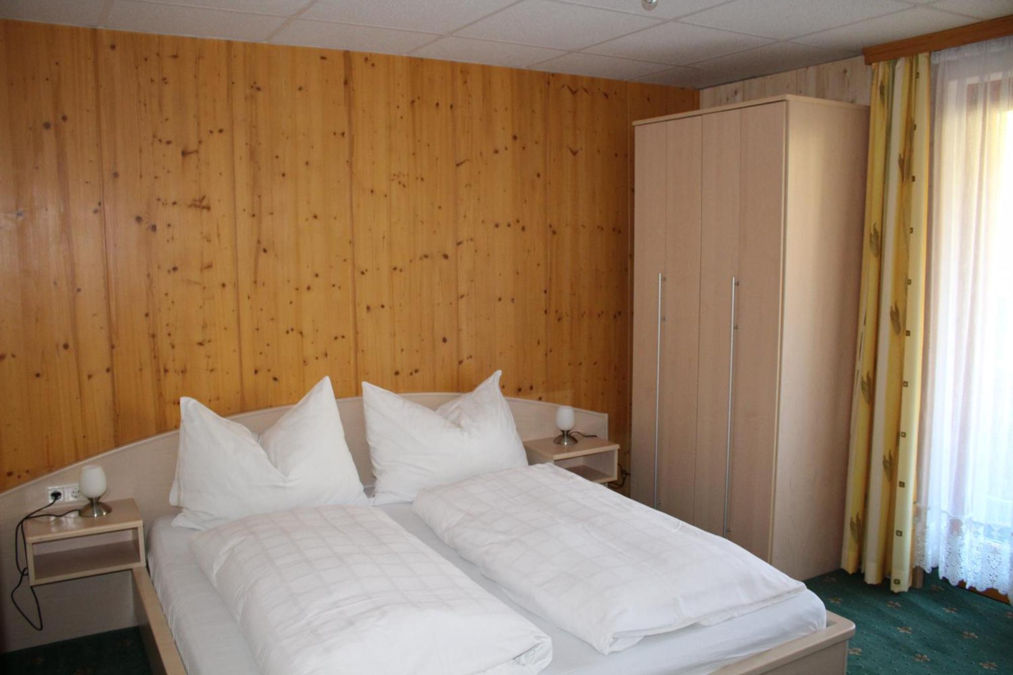 Haus Schoenleiten Wagrain Phòng bức ảnh